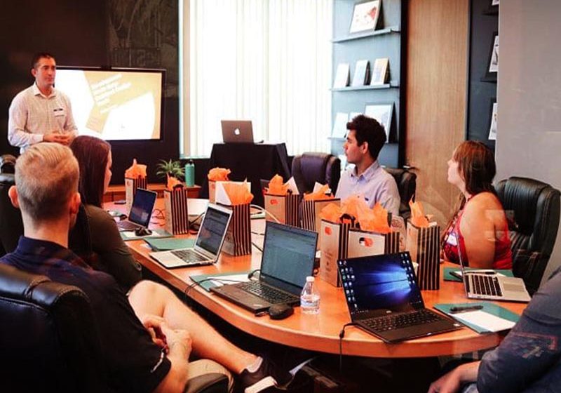  Más capacitaciones para reforzar el negocio del Canal de Distribución