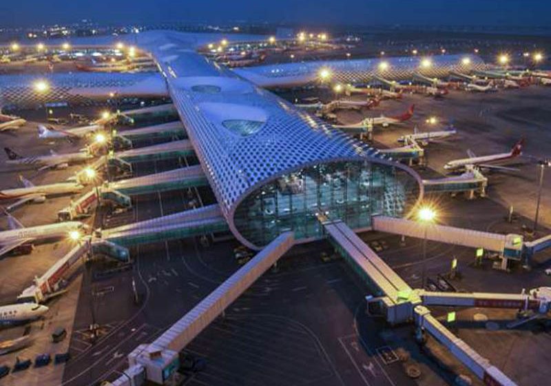  Piense globalmente, actúe localmente en  la transformación digital