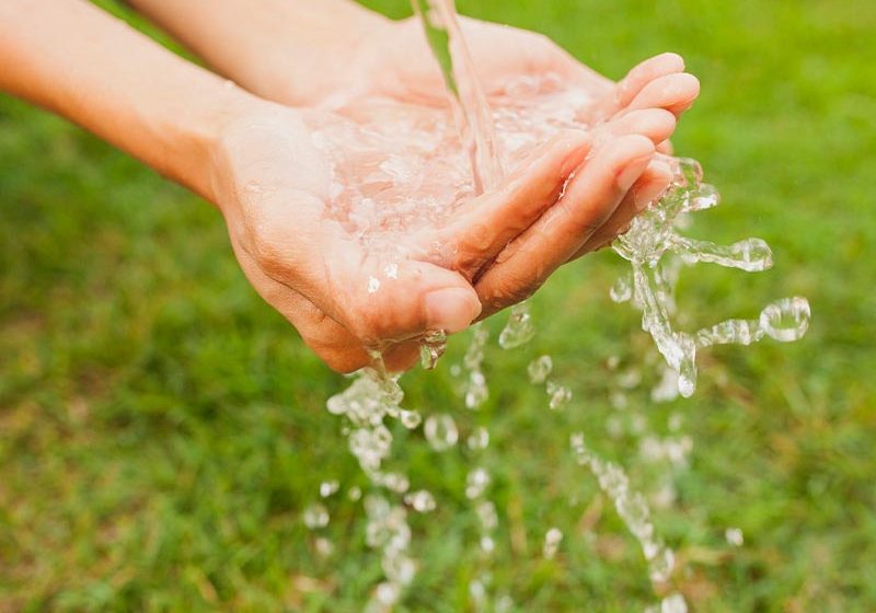  Intel logra balance positivo neto de consumo de agua en 3 países
