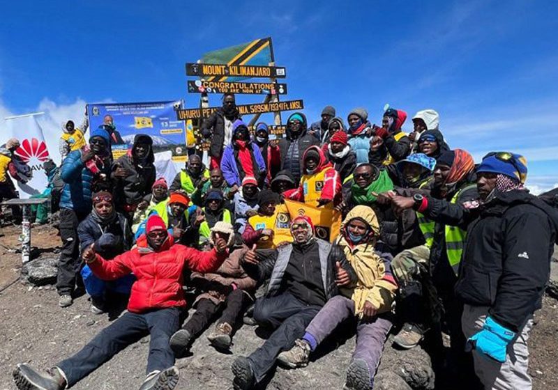  Huawei ayuda a proporcionar cobertura de red en el monte Kilimanjaro