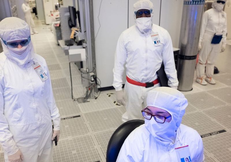  Intel actualiza su modelo interno de fundición