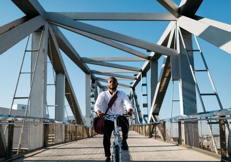  IBM compromete hasta USD 45 millones para la adaptación climática, iniciando por una nueva convocatoria enfocada en ciudades resilientes