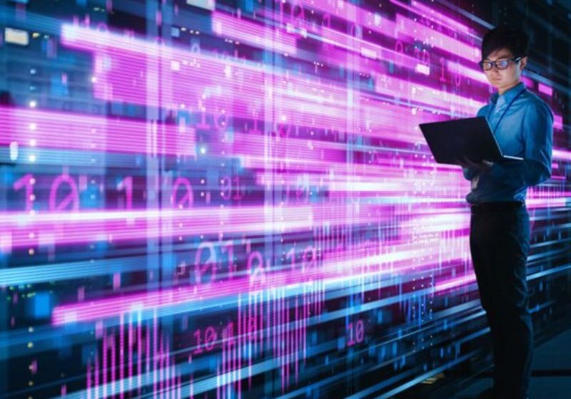  ¿En qué se diferencia la infraestructura del centro de datos de IA de las cargas de trabajo de los centros de datos tradicionales?