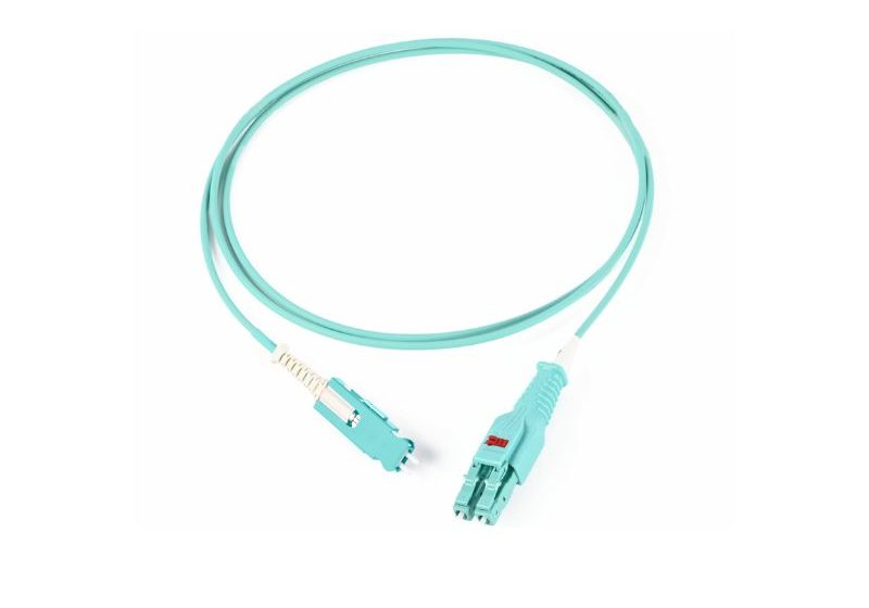  Siemon lanza jumpers SN® to SN® que optimizan redes de alta densidad