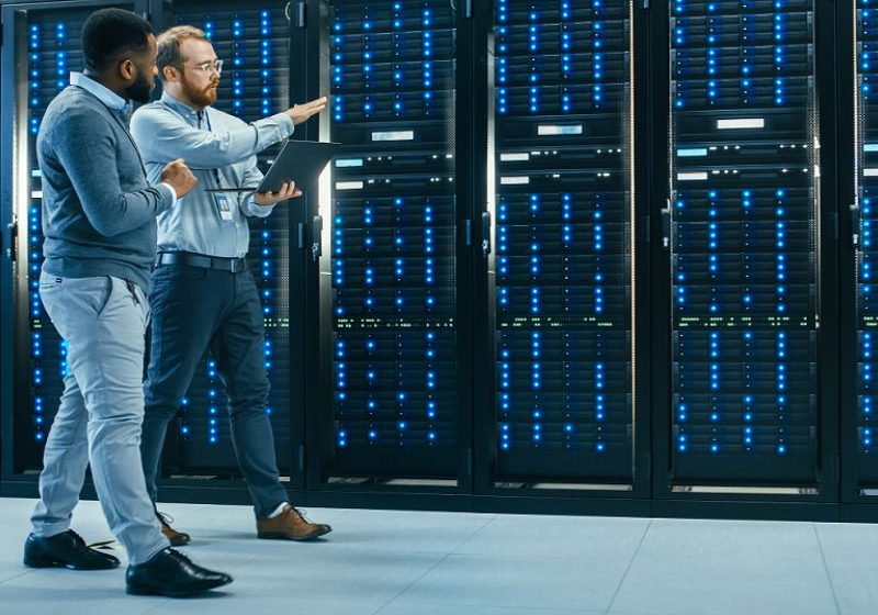  ¿Están los marcos regulatorios impulsando la innovación o frenando la expansión del mercado de centros de datos?