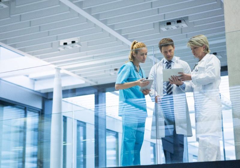  Infraestructura hospitalaria inteligente: cómo aplicar correctamente las normas técnicas de salud