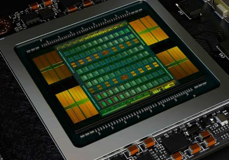  «El mercado peruano compra el hardware más caro cuando sale»