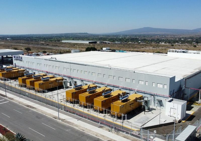  Cómo el boom de centro de datos presiona la cadena de suministro global