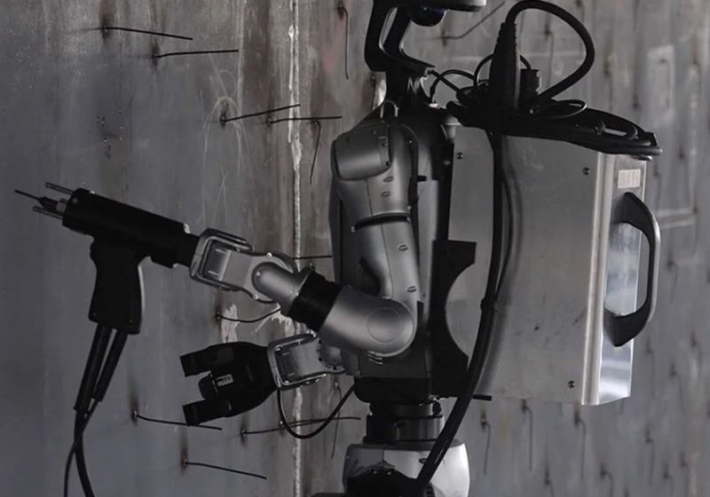  Cómo la robótica humanoide está fortaleciendo las tareas industriales complejas
