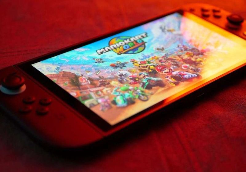  Actualizarán pantalla de popular consola portátil para evitar el gosthing en videojuegos