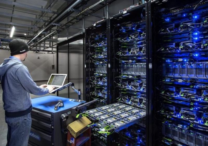  Mercado de servidores blade para Data Centers alcanzarán los US$ 41 mil millones para 2033 con el impulso de la IA y la infraestructura cloud