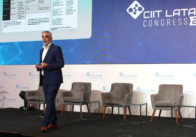  Ciberseguridad OT: por qué proteger una planta industrial no es lo mismo que proteger una red corporativa